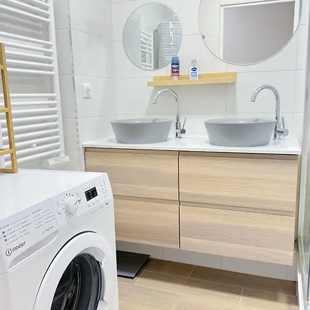 Apartment Superb Modern And Spacious Mathis *